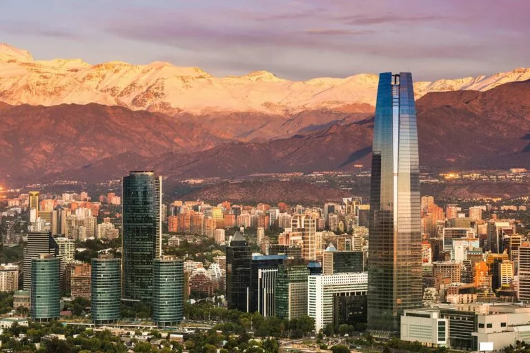 santiago chile 01 768x512